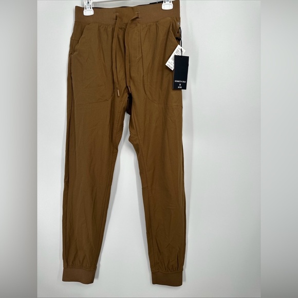 Kenneth Cole Sz Small Tech Jogger Classic Fit 4-way Stretch In Tobacco Color